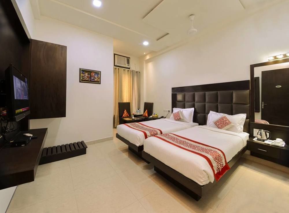 Hotel Madhushrie Agra  Esterno foto